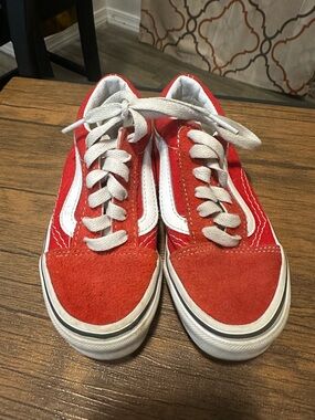 Vans Kids Red Low-Top Sneakers with White Stripe